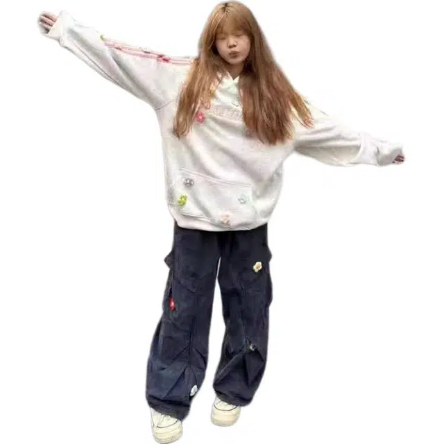 邓大喵 美式复古立体花朵秋冬刺绣春秋宽松设计百搭甜美连帽外套上衣卫衣 女款