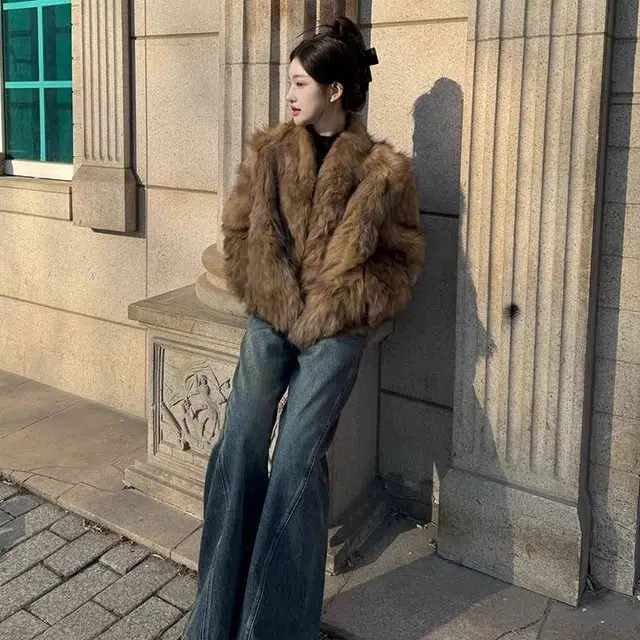 邓大喵 高级环保狐狸毛皮外套美拉德冬季加厚毛毛短款皮草 女款