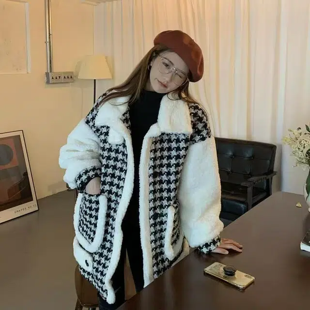 邓大喵 千鸟格大衣女短款毛呢秋冬韩版加厚小个子百搭羊羔毛外套皮草 女款