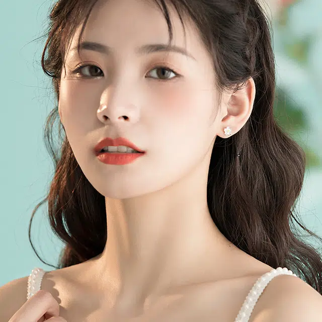 S925