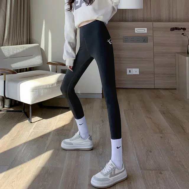 惟熙 休闲高腰修身九分打底裤 女款 黑色