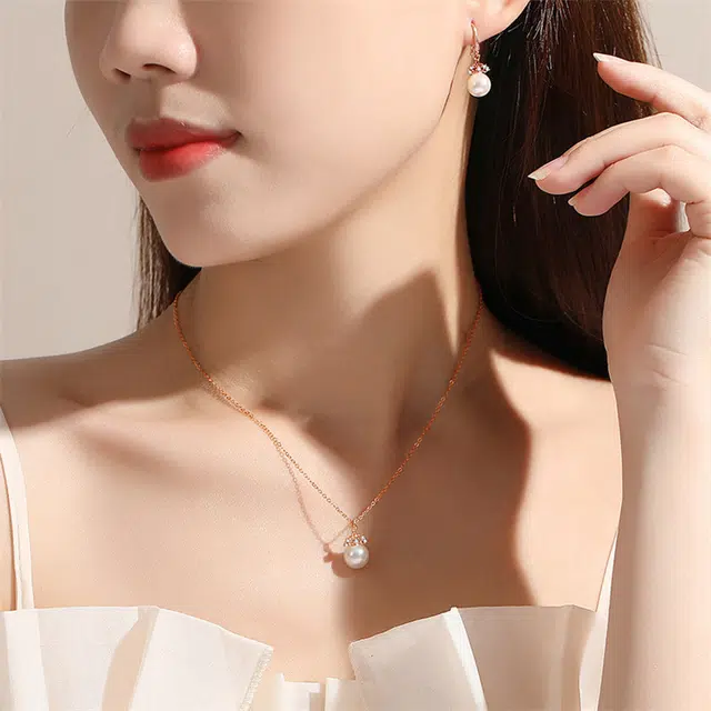 S925