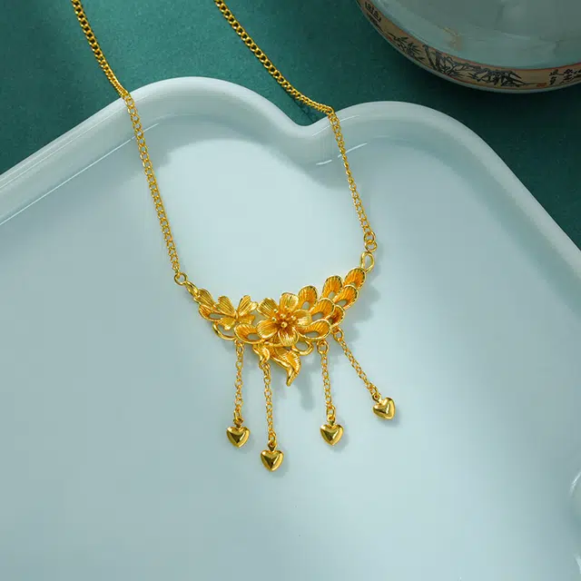 饰福瑞 梅花吊坠 新娘婚嫁三金百搭饰品  小众设计高级时尚 通勤百搭好运 合金 项链 男女同款情侣款