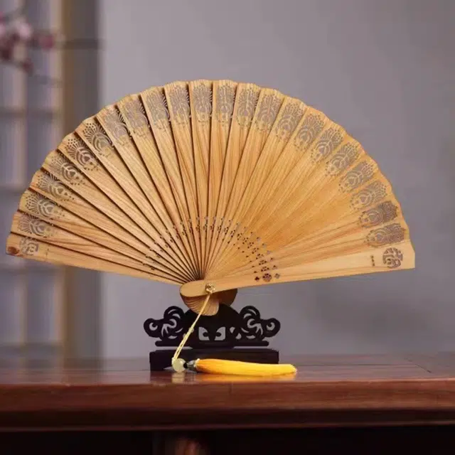 仙作美 国风苏扇孔雀开屏 太行崖柏 红木手把件 男女同款情侣款 崖柏