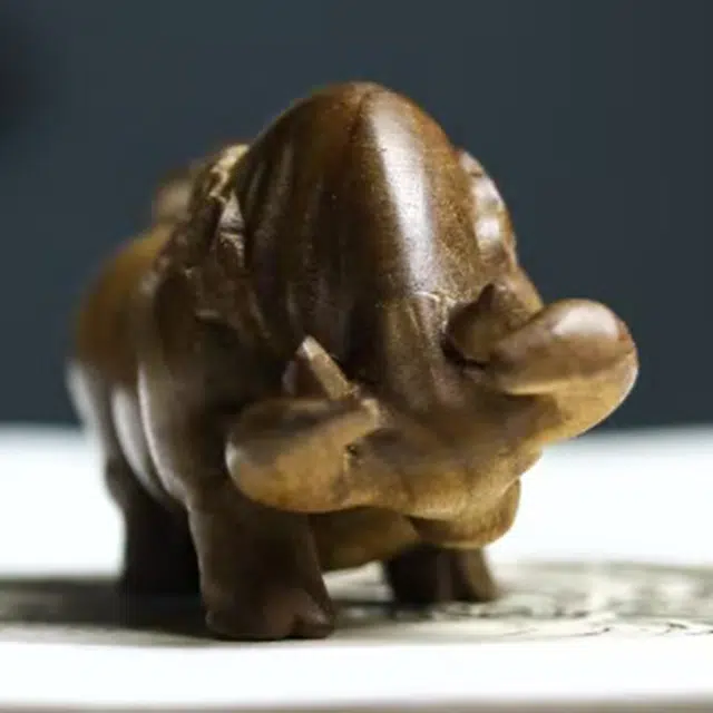 仙作美 假一赔万（牛气冲天）小叶桢楠金丝楠枯木老料雕刻手把件文玩 楠木 摆件 男女同款情侣款