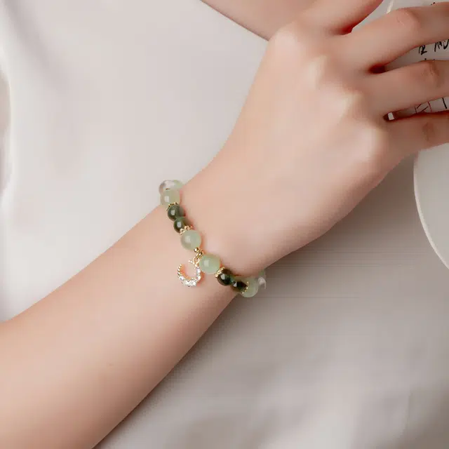 泡泡贝 小清新小众设计月牙 水晶 玉石手串 女款