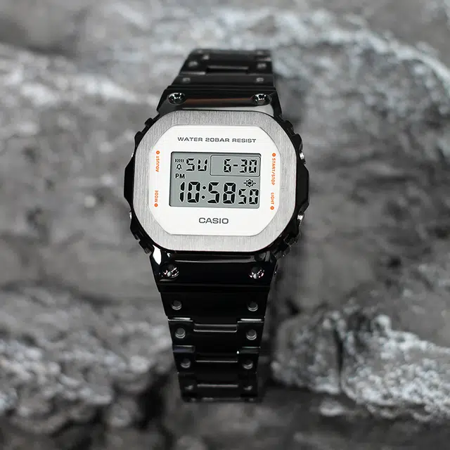 CASIO DW-5600WS-4