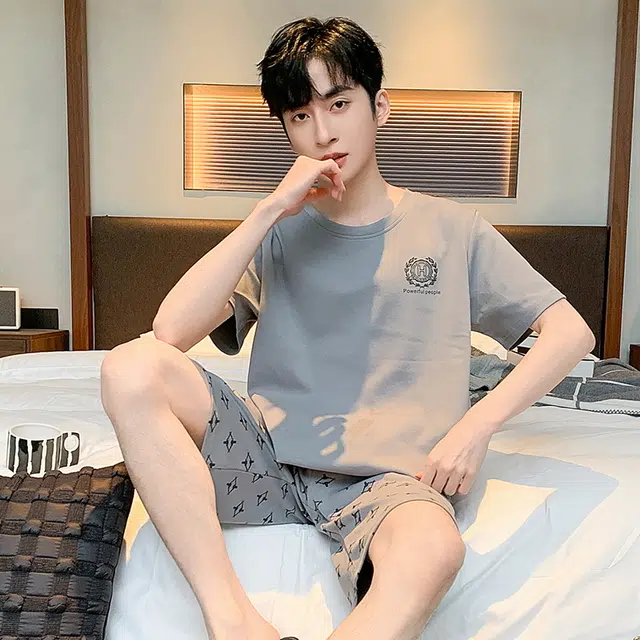 袋鼠 薄款时尚短袖满印简约休闲五分裤家居服可外穿睡衣套装 男款 灰色