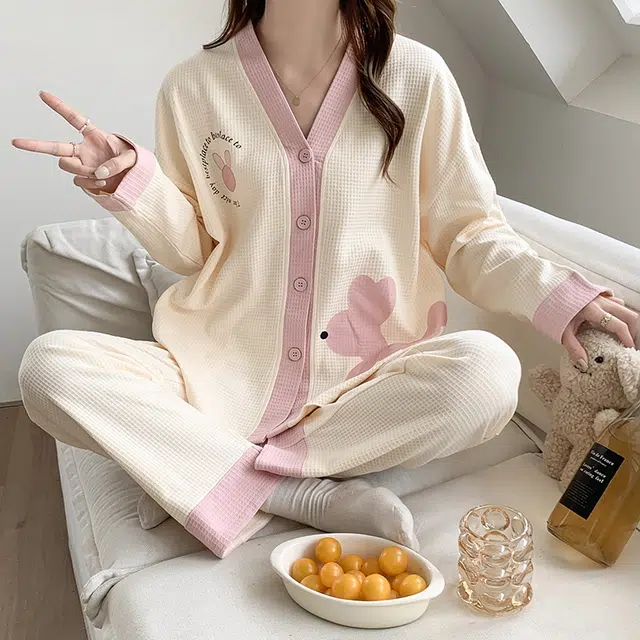 袋鼠 时尚舒适甜美简约亲肤休闲透气居家开衫长袖长裤可外穿睡衣套装 女款 白色