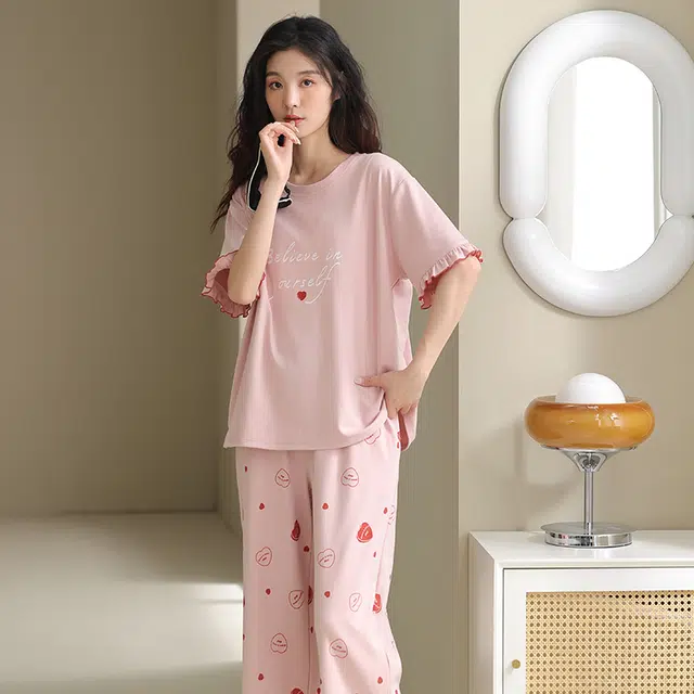 袋鼠 轻薄不易掉色微弹透气吸湿排汗柔软舒适亲肤短袖不勒腹七分裤居家休闲可外穿睡衣套装 女款 粉红色