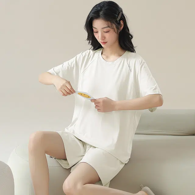 袋鼠 薄款简约带胸垫防凸点短袖素色时尚学生休闲可外穿三分裤夏季睡衣套装 女款 白色