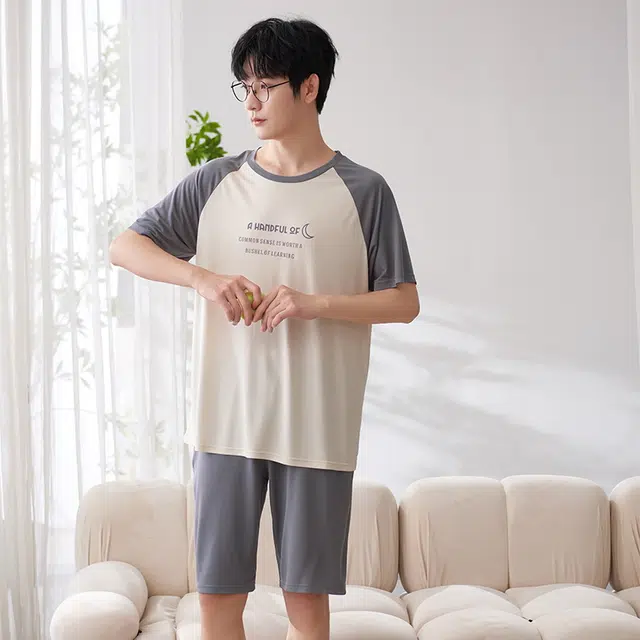 袋鼠 时尚亲肤舒适耐磨柔软圆领短袖可居家可外穿睡衣套装 男款 杏色
