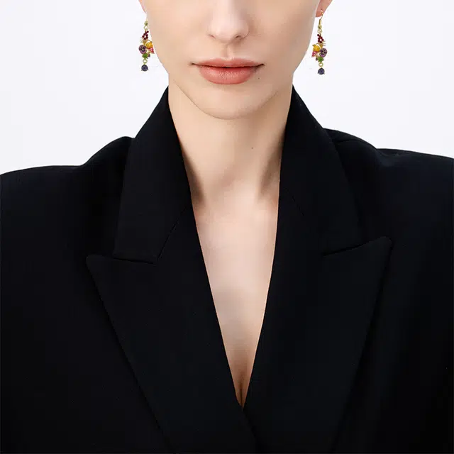 CHARFEN CHIC