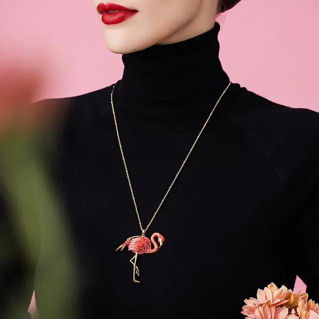 CHARFEN CHIC