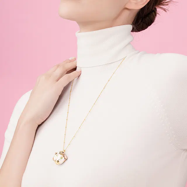 CHARFEN CHIC