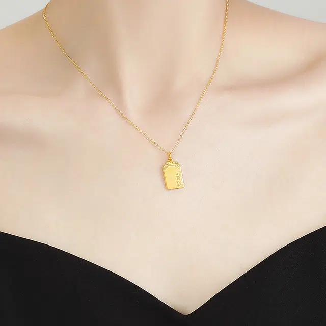 明牌珠宝 吉祥如意古法工艺平安无事牌挂坠#好运 足金 按克计价 黄金吊坠 男女同款情侣款