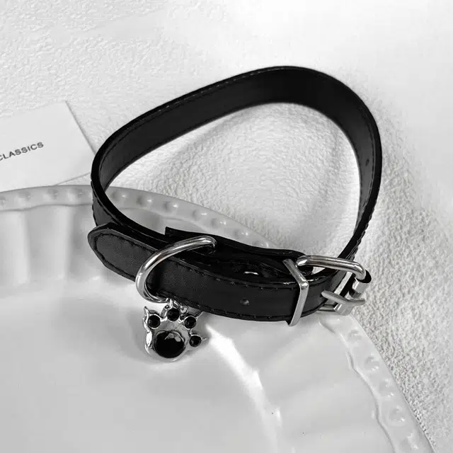 DVNRR choker y2k
