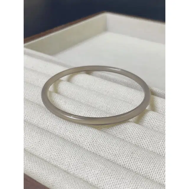 镯瑾 烟雨雾隐冰感透亮烟灰叮当镯 细圆条清冷感 招财护身 高级显白小众设计感#好运天然 玉髓 手镯 女款