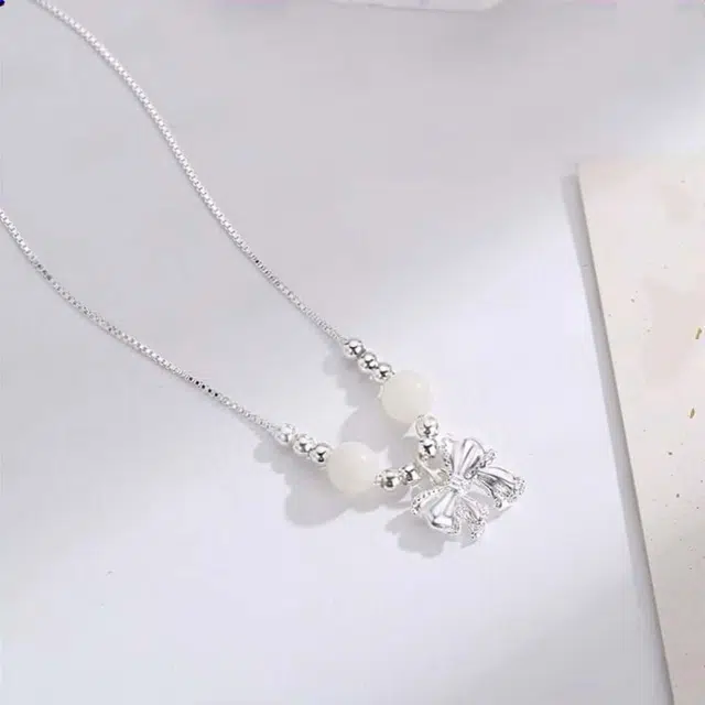 镯瑾 【高品质】 在逃公主蝴蝶结吊坠 国潮新中式转运轻奢小众国风高级感气质锁骨链 合金 少女甜美 白玉菩提 项链 男女同款情侣款