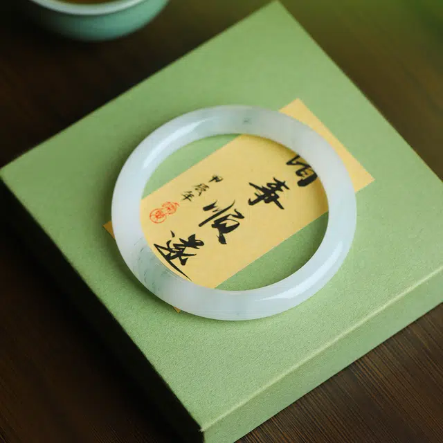 镯瑾 青山黛美人贵妃镯 新中式国风飘翠 轻奢小众高价设计 气质 古风温婉 天山翠 手镯 男女同款情侣款