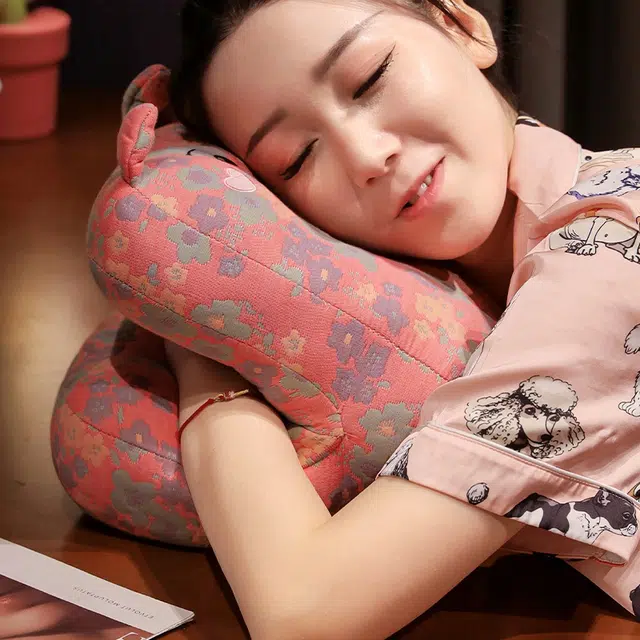 狐狸仙 午睡枕趴睡枕 午休神器 玩偶周边