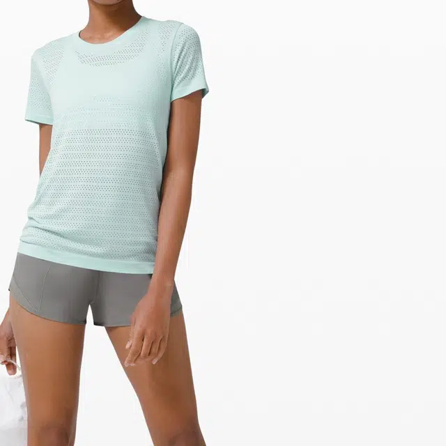 lululemon BreezeBy T