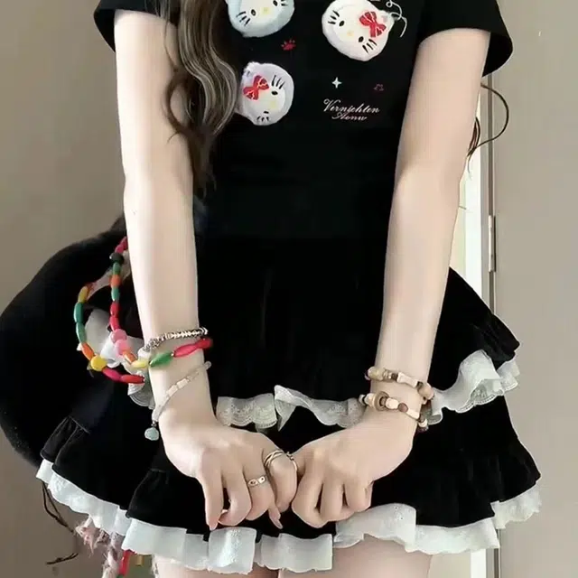 yamais T