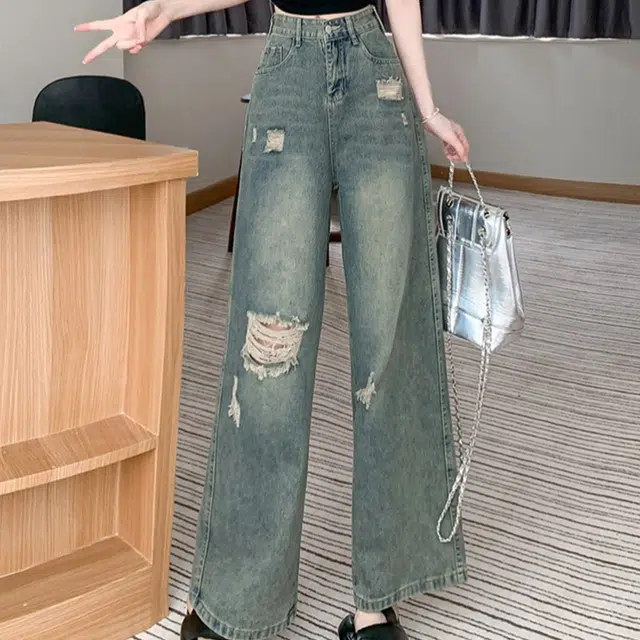 yamais