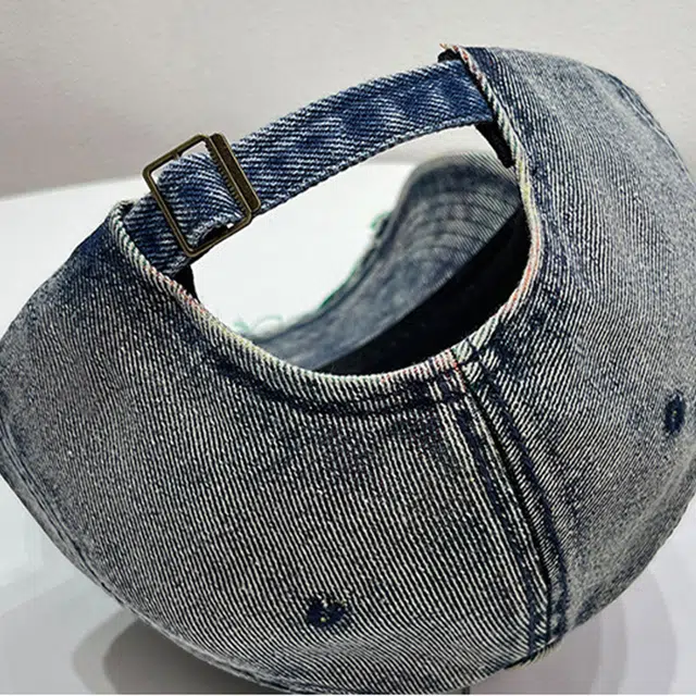 JEANSWEST