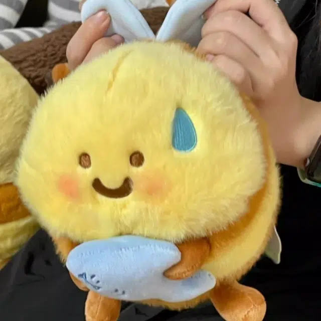 bee 24cm