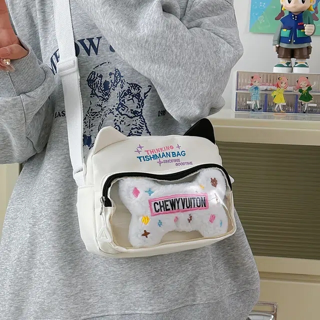 蔻蒂熊 可爱猫咪二次元透明斜挎包小包包高颜值女学生包痛包娃包 尼龙布 双肩包 常规 白色/粉色/紫色/黄色