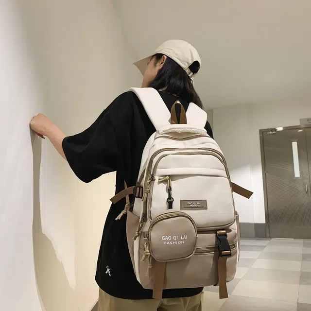蔻蒂熊 书包初中生男大容量潮流减负多层旅行女小学生背包 涤纶 双肩包 常规 青少年 灰色/黑色/卡其色/绿色