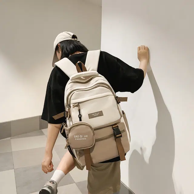 蔻蒂熊 书包初中生男大容量潮流减负多层旅行女小学生背包 涤纶 双肩包 常规 青少年 灰色/黑色/卡其色/绿色