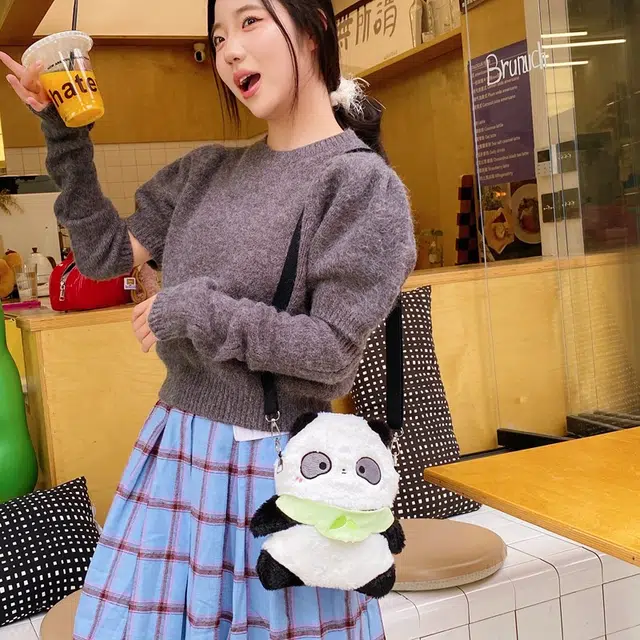 22cm