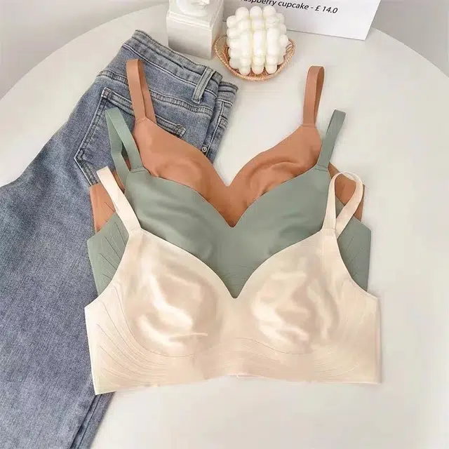 莫代尔 无痕小胸聚拢收副乳防凸点防下垂无钢圈软支撑文胸 女款