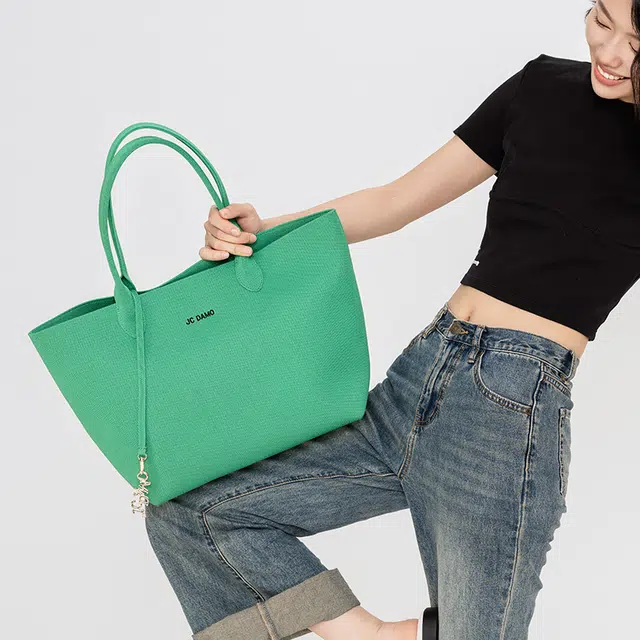 JC DAMO Tote