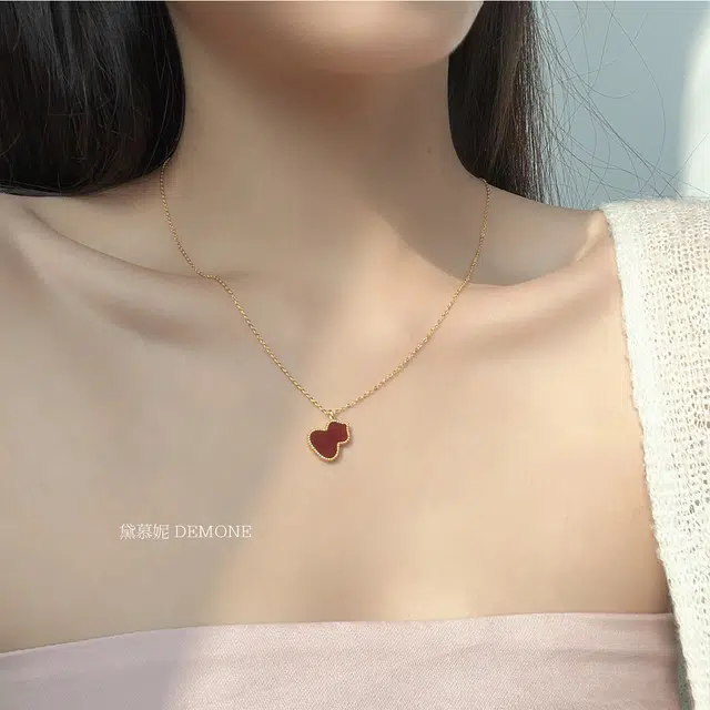 DEMONE 18k