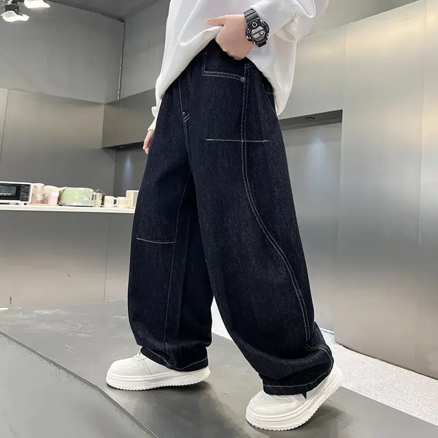 俞兆林牛仔裤 简约刺绣字母直筒柔软不硬微弹舒适 青少年