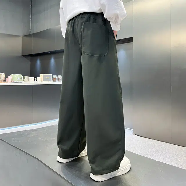 俞兆林 简约纯色工装潮范直筒户外健身跑步舒适亲肤透气适中儿童运动裤 春秋 青少年