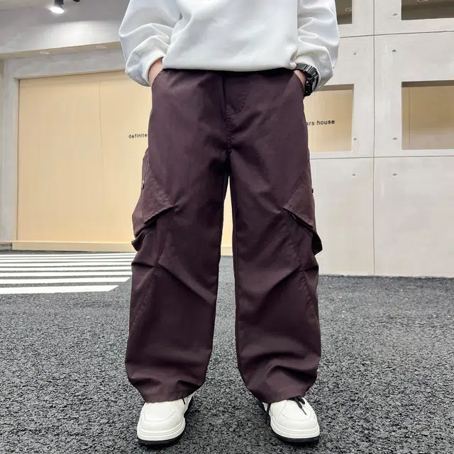 俞兆林 简约纯色大口袋工装潮范直筒户外健身跑步适中儿童运动裤 春秋 青少年