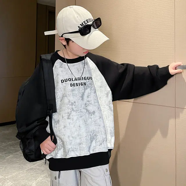 雅鹿卫衣 舒适百搭拼色字母 黑色 儿童款