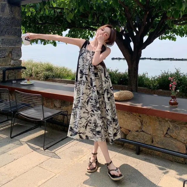水中花 法式复古水墨画女夏季潮流时尚高级感海边度假小个子宽松显瘦气质裙子百搭舒适吊带连衣裙 女款 图片色