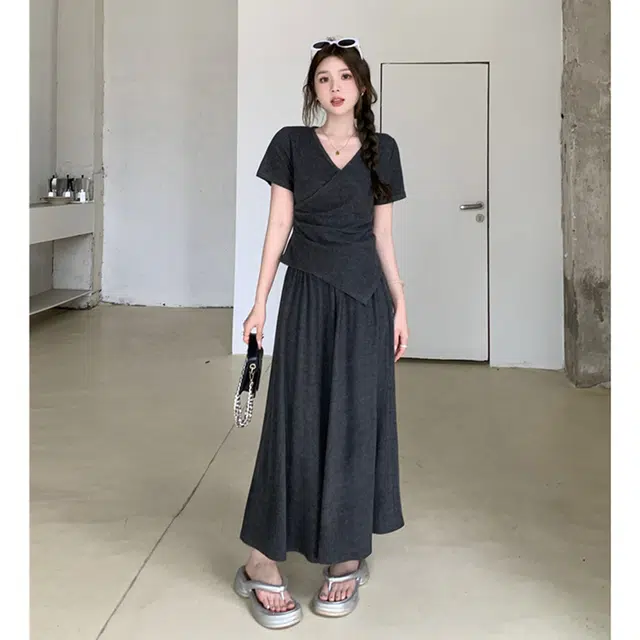 水中花 百搭舒适短袖上衣修身显瘦休闲优雅慵懒气质半身裙裙装套装 女款