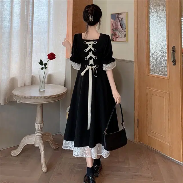 水中花 法式复古宫廷赫本风微胖女生苹果梨形身材多巴胺收腰显瘦绷带蕾丝高级感穿搭纯色简约短袖连衣裙 女款