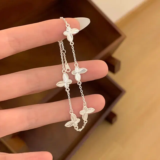 S990 CUTE DAME ins