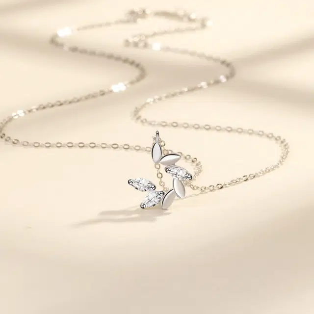 CUTE DAME 925