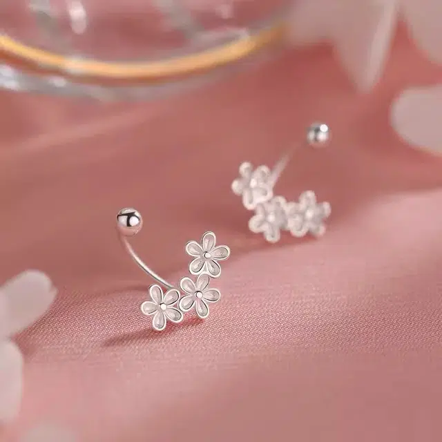 CUTE DAME S990