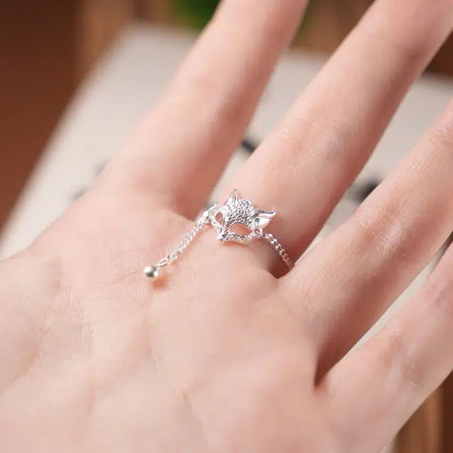 CUTE DAME S990