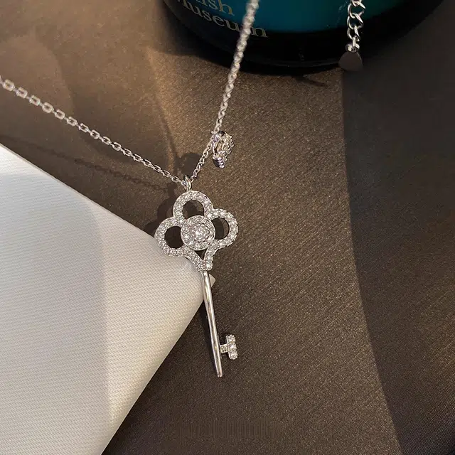CUTE DAME ins S990