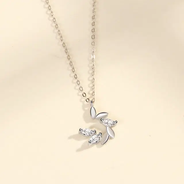 CUTE DAME 925